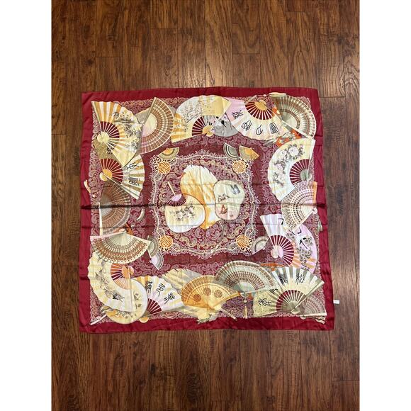 New Asilk Traditional Japanese Wildlife & Fans 100% Silk Square Scarf Red/Yellow - Picture 1 of 9